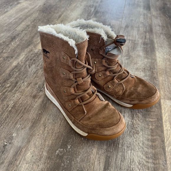 Sorel YOUTH WHITNEY™ II JOAN LACE BOOT - Tan Suede - Picture 7 of 7